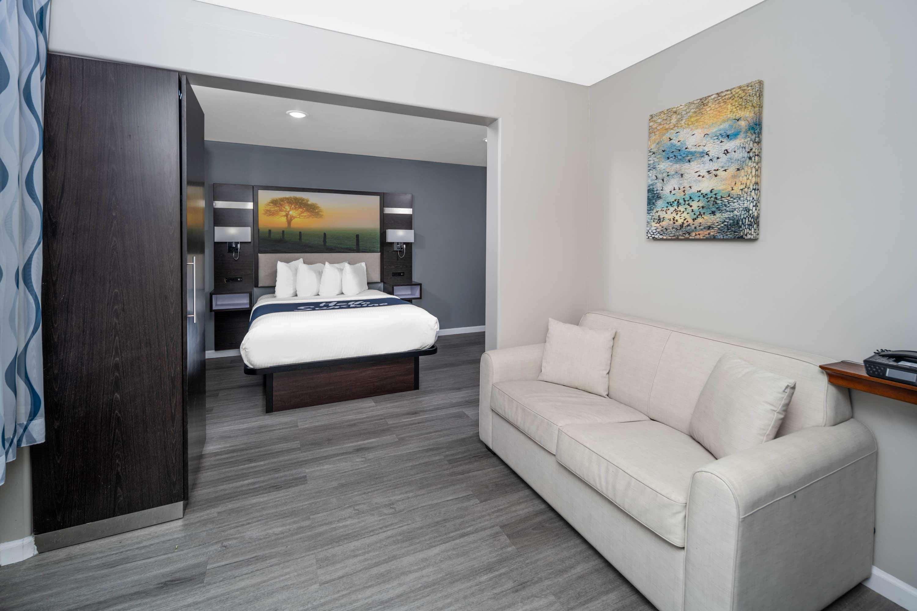 Days Inn By Wyndham Galt - Elk Grove South Bagian luar foto